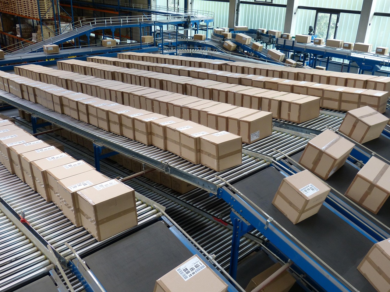 Logistik von falco Pixabay
